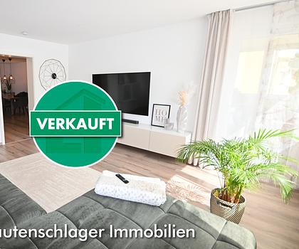 Warum neu, wenn saniert so schön sein kann? Schicke 4,5-Zimmer-Wohnung mit TG-Stellpl. am Faberpark.