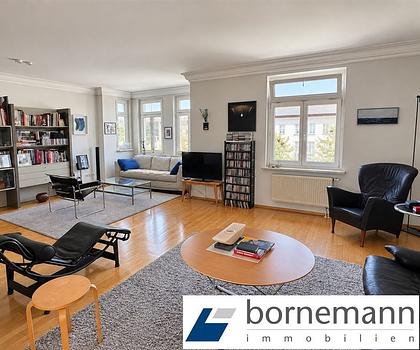 Rarität in bester Nordstadtlage! Freie Jugendstiletage mit Lift, Burgblick + Südbalkon!
