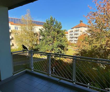 Schöne 2 Zimmer-Wohnung in guter Lage mit großem Balkon und TG-Stellplatz