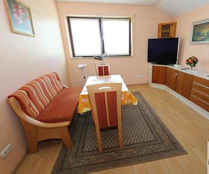 Schönes Zimmer mit Balkon