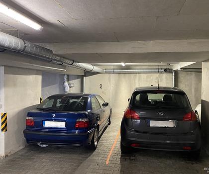 Sie benötigen für Ihr Fahrzeug einen trockenen Stellplatz? Dann sind Sie hier richtig