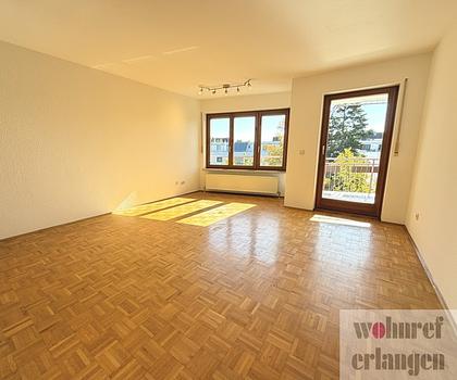 Helle und großzügige 3,5-Zimmer-Wohnung mit großem Balkon<br/><br/>