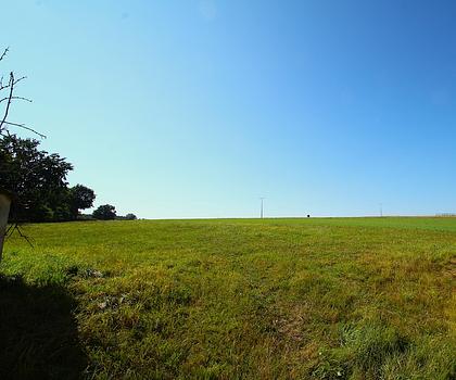 Grundstück zur Bebauung mit Blick über die Felder