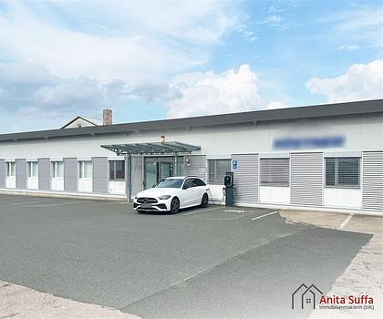 Großzügiges Bürogebäude mit optimaler Lage direkt an der B470!
