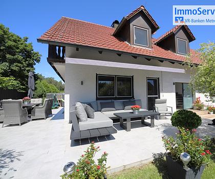 Charmantes Zweifamilienhaus - Ideal für eine große Familie oder Mehrgenerationen