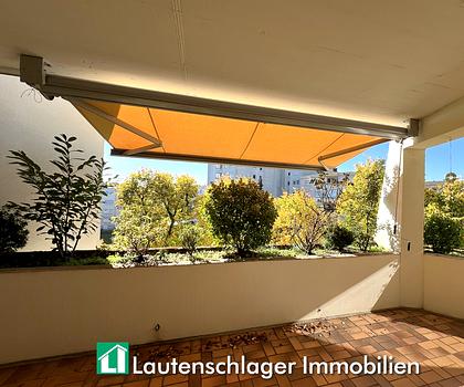 Zentrumsnahe Lage im Grünen! Modernisierte 4-Zimmer-Wohnung mit Sonnenbalkon in Neumarkt