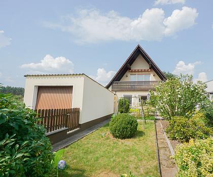 Ein- bis Zweifamilienhaus mit Potenzial – ideal für Familie & Mehrgenerationenwohnen