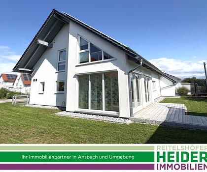 Wohnhaus in ruhiger Lage am Ortsrand von Petersaurach