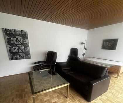 Modern möblierter  Bungalow mit großem Garten