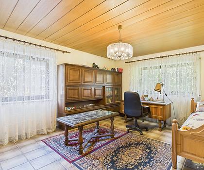 Offene Besichtigung am 08.11.2025 - * Freistehendes Einfamilienhaus mit großem Grundstück *