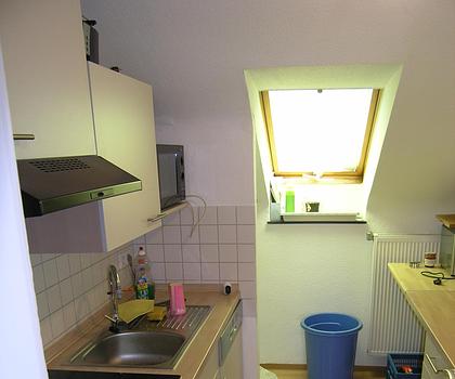 3-Zimmer-Dachgeschoss-Wohnung im 4. OG ohne Balkon