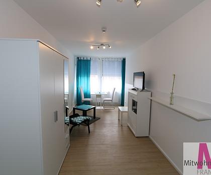 Neu renoviertes Zimmer in 4er WG im Herzen der Altstadt