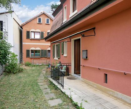 ZWEI Häuser in Top-Lage von Hirschaid