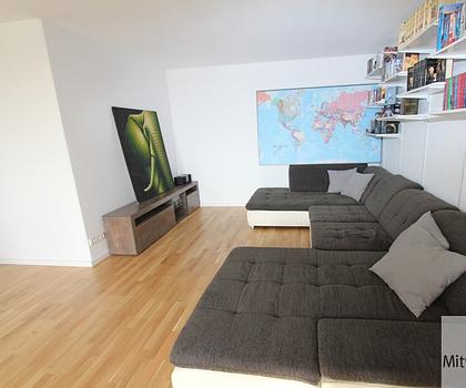 Exklusive 4-Zimmer-Penthouse-Wohnung mit großzügiger Dachterrasse in Nürnberg-Langwasser<br/>