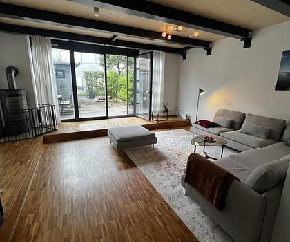 Modernes, exklusives Haus, ideal für Familien