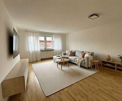 HEGERICH: Lichtdurchflutete Etagenwohnung in Nürnberg!