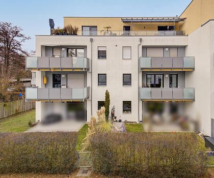 Neuwertige, seniorengerechte 2-Zimmer-Wohnung in Eibach mit Tiefgaragenstellplatz