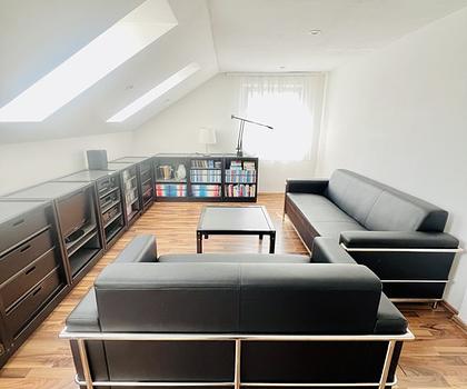 Stilvoll möblierte 2-Zimmerwohnung in Wendelstein ruhig, modern all-inclusive