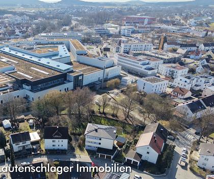 Mehrfamilienhaus mit 3 Wohneinheiten oder Bauträgergrundstück in top zentraler Lage!