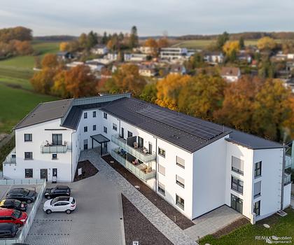 Seniorengerechtes Wohnen - barrierefreie 3-Zi.-Wohnung (81 m²) mit großer Dachterrasse (68 m²)