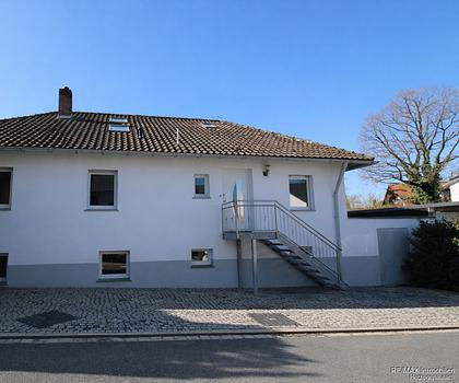 Einziehen & Wohlfühlen – großzügiges Einfamilienhaus 
mit Garten, ideal für Familie, Großfamilie & Homeoffice