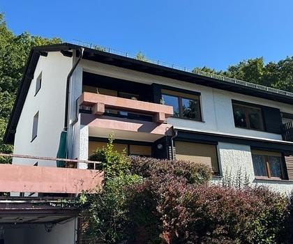 Mehrfamilienhaus in schöner Lage von Happurg