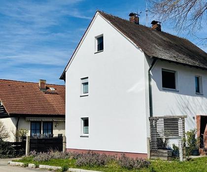 Ideal für Eltern und Großeltern ... 
Ensemble mit 2 Wohnhäusern ...