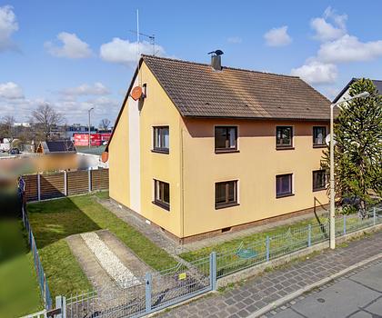 Einfamilienhaus mit 2. Wohneinheit in Gaismannshof: Viel Platz für Familie, Vermietung oder Generationen