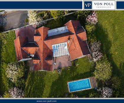 Wohnen ohne Limits: 430 m²-Refugium mit Pool und grenzenloser Freiheit