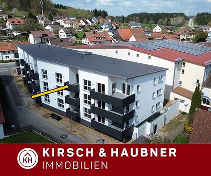 Neubau-Erstbezug! 3,5-Zimmer-Wohnung mit kleinem Büro
 Seubersdorf - Zentral