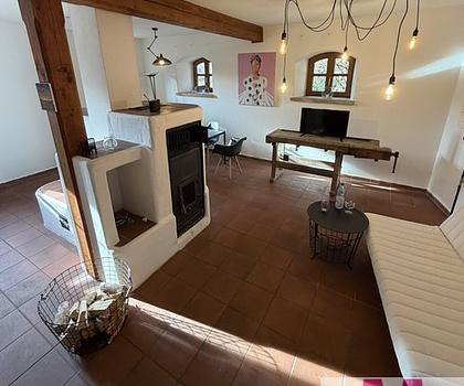 Freistehendes Haus im Grünen mit Weiherblick ideal für Gruppen bis 9 Personen