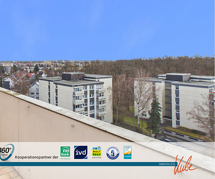 IMMO KUBE! 4 Zi.-ETW mit Weitblick, Süd-& Westbalkon, Aufzug und 2 Stellplätzen in Nbg.-Großreuth