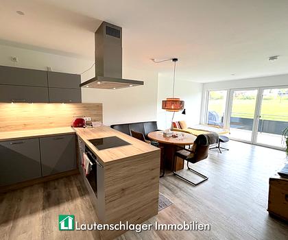 Greenliving in Ludersheim!
Topmoderne 2-Zimmer-Wohnung mit 
2 Carport-Stellplätzen bei Altdorf
