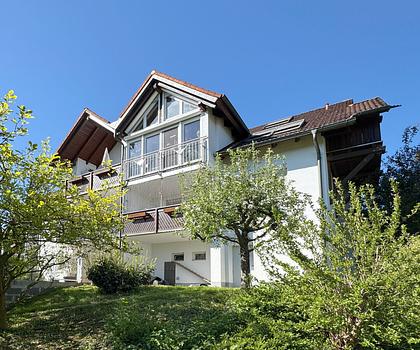 Mit Garten und Balkon!
3-Zimmer-Wohnung in Altendorf-Seußling