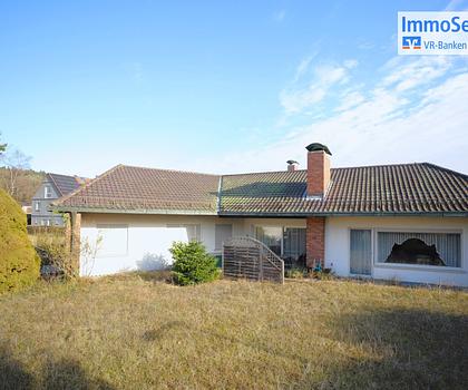 Ebenerdiges Wohnen in guter Lage – Bungalow mit Sauna und Garten