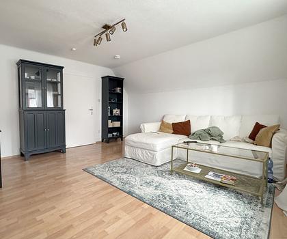 Zu vermieten: 2,5-Zimmer-Wohnung in der Nähe des Forchheimer Kellerwaldes