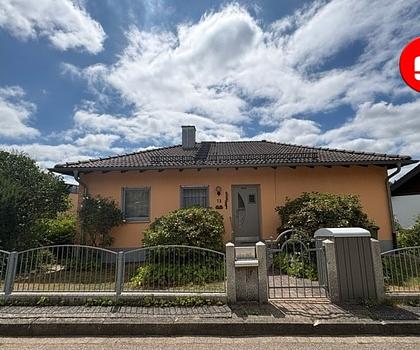 Toller Bungalow in Burgthann OT Ezelsdorf mit Balkon und Terrasse/Garten!