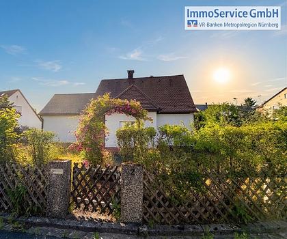 Grundstück mit Altbestand in Rückersdorf